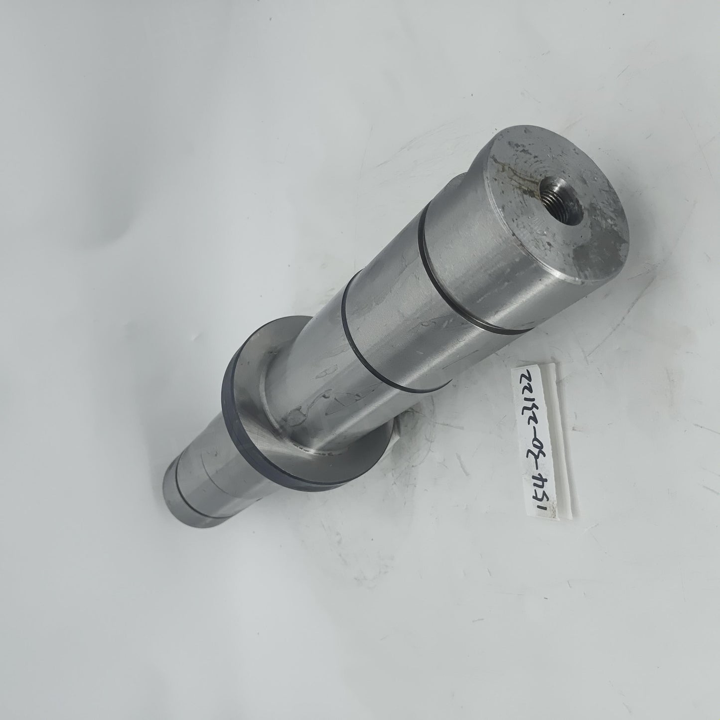 1543023122 Komatsu SHAFT, IDLER