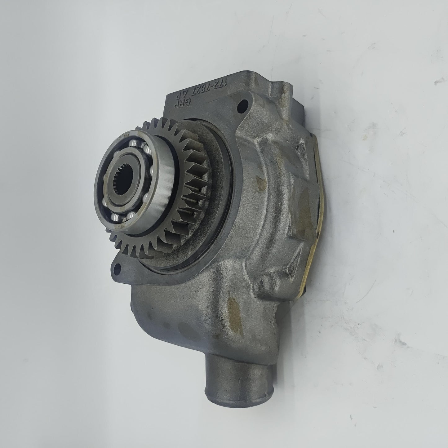 1727760 Caterpillar WATER PUMP