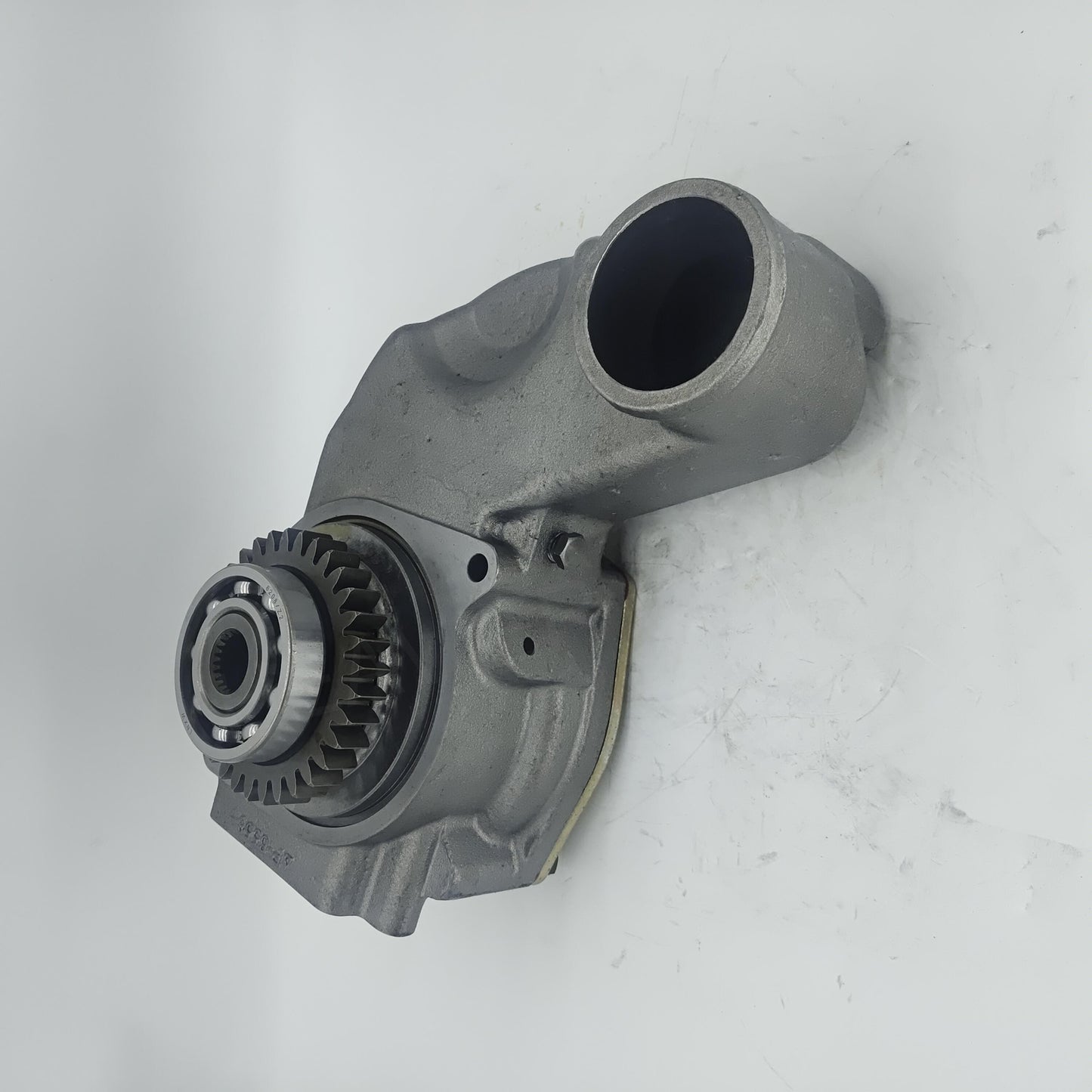 1727762 Caterpillar WATER PUMP