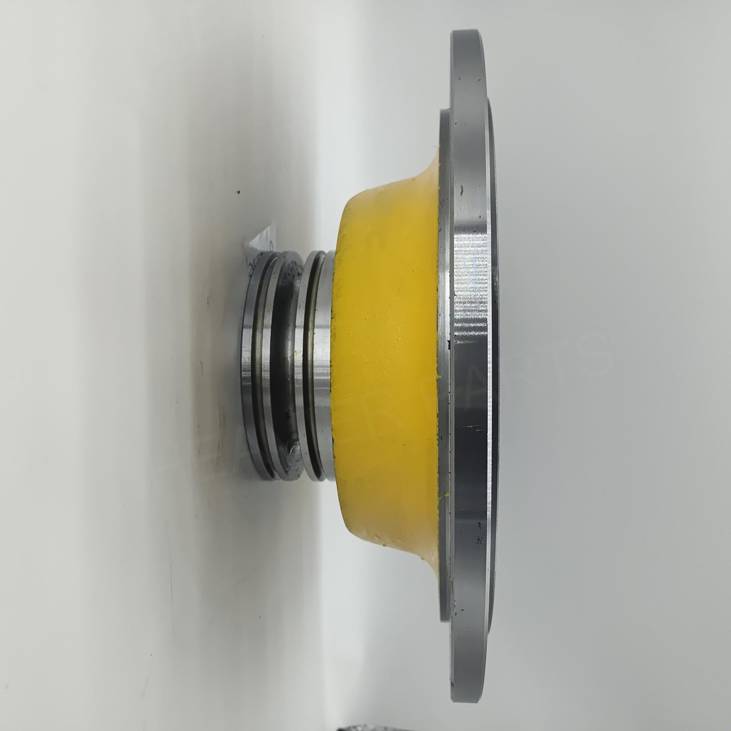5M2026 Caterpillar HUB