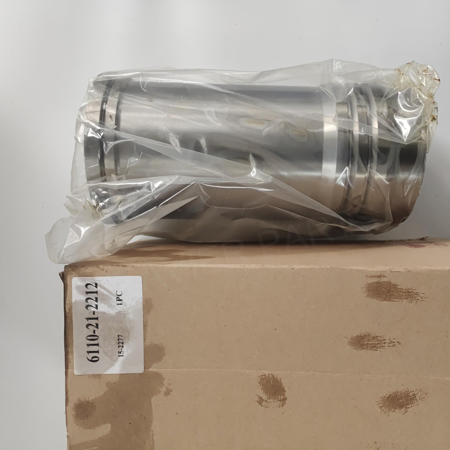 6110212212 Komatsu CYLINDER LINER
