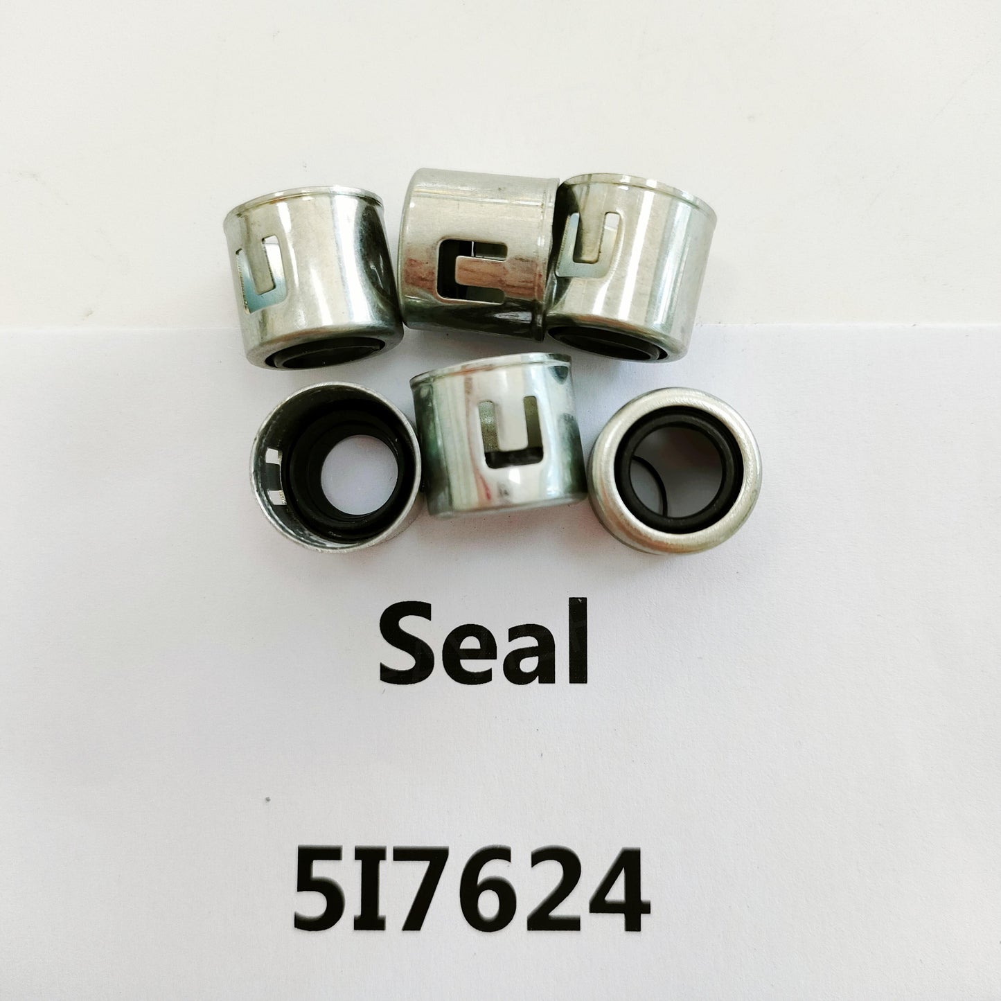 5I7624 Caterpillar SEAL, VALVE STEM