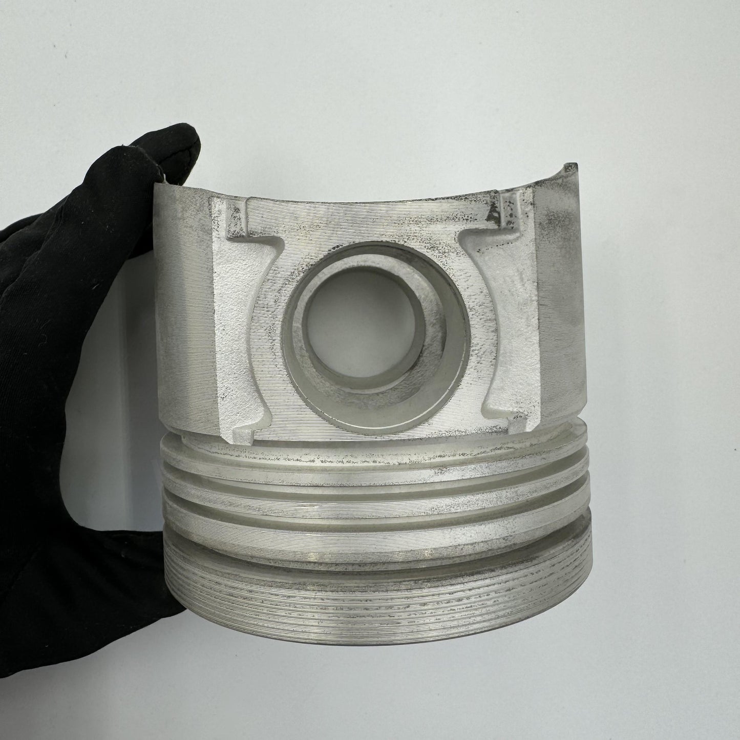 8973585740 PISTON