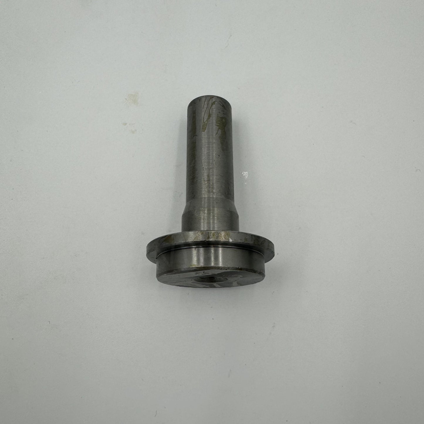1725188 Caterpillar SHAFT, WATER PUMP